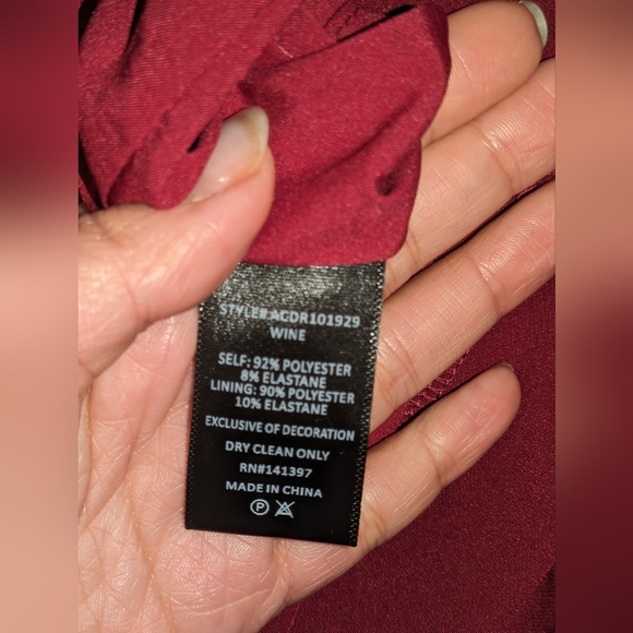 9. NWOT ASTR THE LABEL MELANI EMBELLISHED STRAPLESS MIDI DRESS IN WINE - Picture 11 of 11